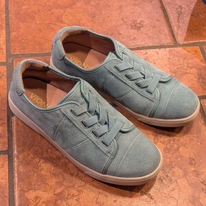 Vionic Casual Sneakers Size 6.5 - Blue